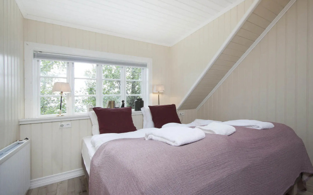 SKYR Guesthouse