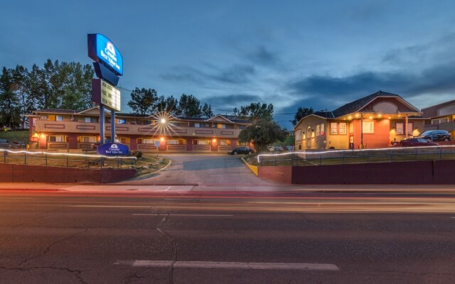 Отель Canadas Best Value Inn Calgary Chinook Station Канада, Калгари - отзывы, цены и фото номеров - забронировать отель Canadas Best Value Inn Calgary Chinook Station онлайн вид на фасад
