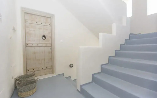 Ampelos Residence