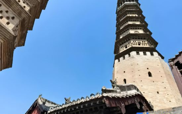 Yangcheng Haitian Hotel