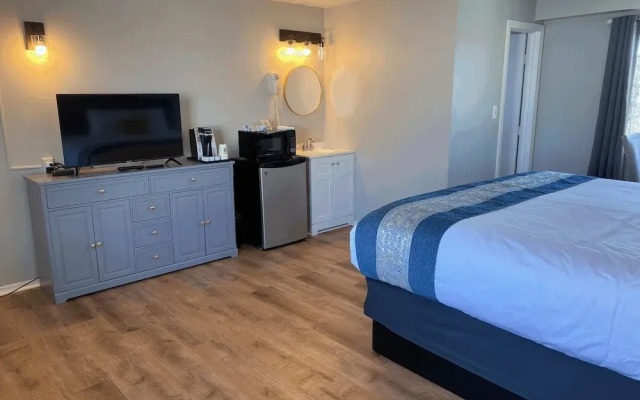 Hampton Harbor Motel