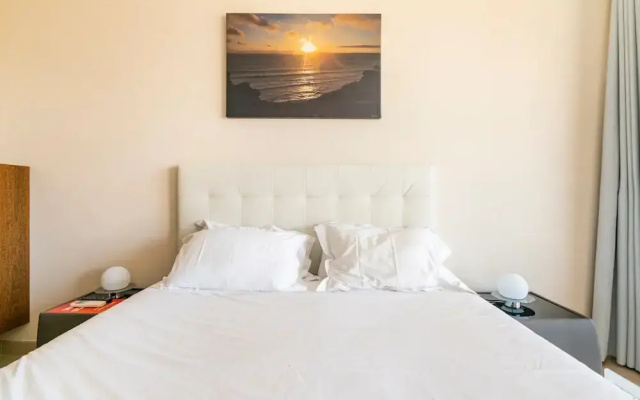 Luxury 3BR 7 pools Beach 200 m