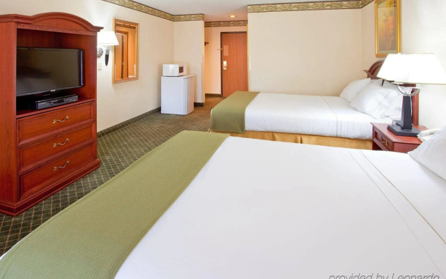 Holiday Inn Express HUNTINGTON