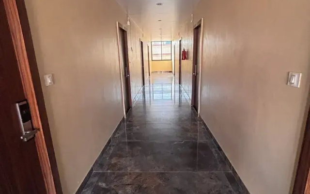 Arihant Hotel