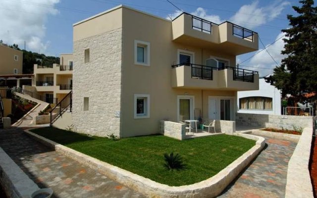 Rainbow Apartments in Stalida, Greece from 41$, photos, reviews - zenhotels.com hotel front