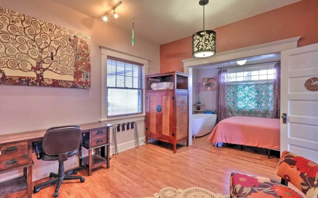 'the Purple House' Apt in Downtown Flagstaff!