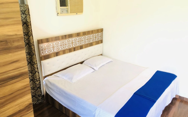 Spicy Mango Malhotra's Pristine Villa