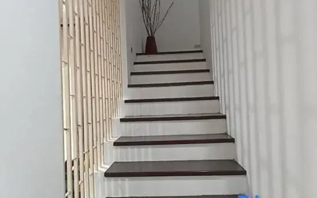 Treevilla 3 Bedrooms Home with Private Pool in South Jakarta