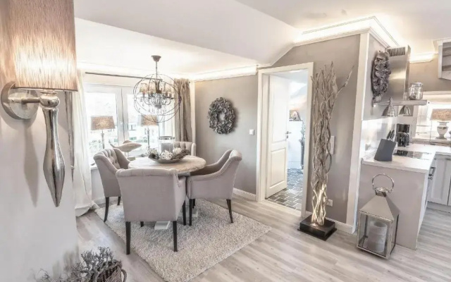 Haus Alte Bergstraße HOME Suites Beachloft Alte Bergstrasse 13