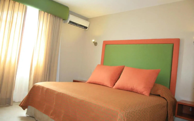Hotel Miramar Inn