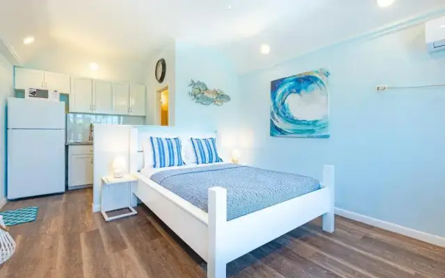 Sunshine Studio at Viking Hill - Love Beach