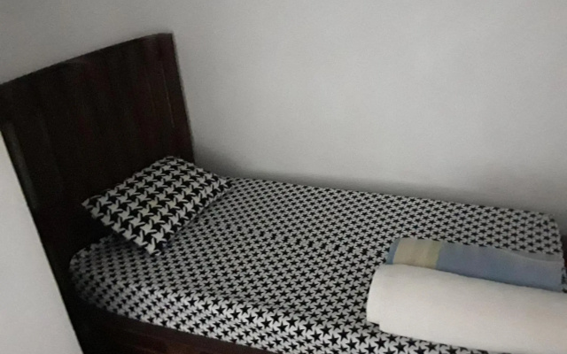 20/20 wood cabana