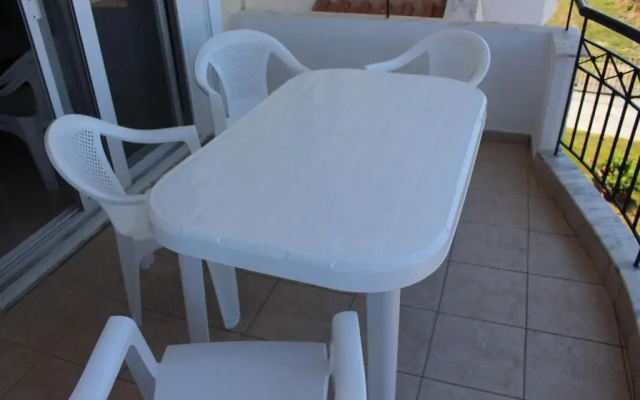 Paralia Ofriniou GR sunrise apartments 3
