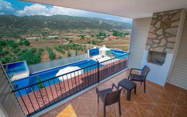 Villa Laden