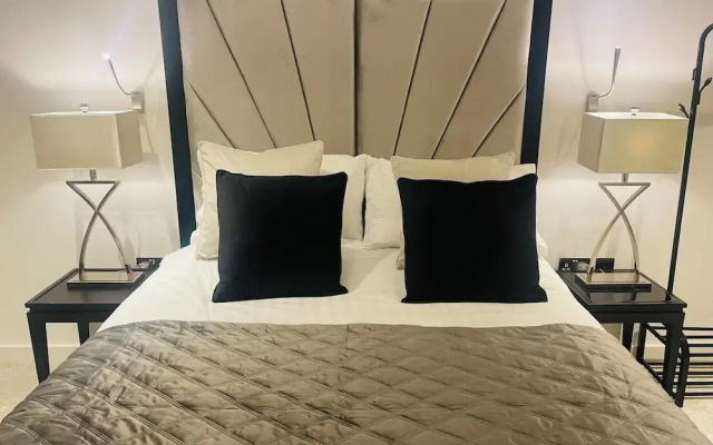 St Albans City Retreat - 2 Bed Apartment