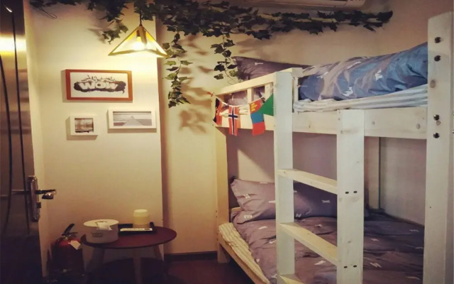 Wuhan B & B brigade wearing Dengqen
