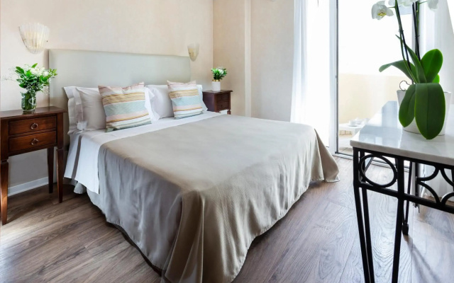 Hotel Apollo