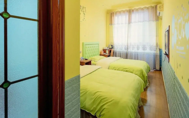 Zhangjiajie Memeda Theme Hotel