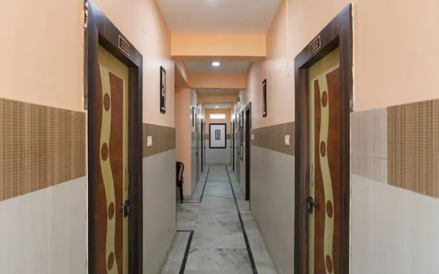 OYO 16631 The Greenstar Inn