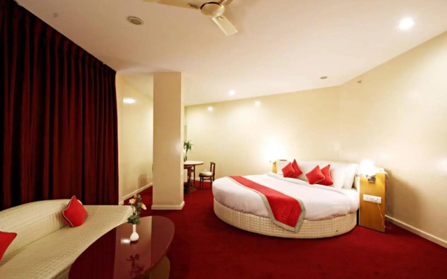 Hotel Ramhan Palace