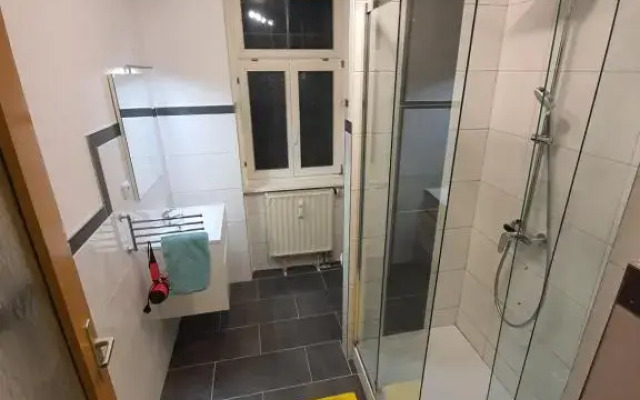 Zentrale 2 Zimmer EG Wohnung mit Balkon