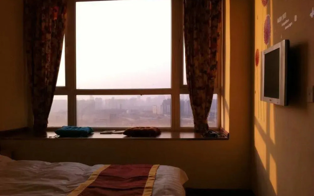 Chengdu Yijia Family Apartment