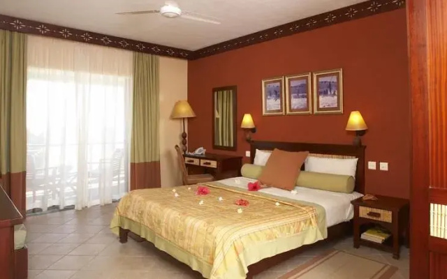 Pointe Venus Hotel & Spa