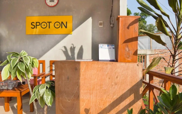 Putri Kuning Residence by OYO Rooms