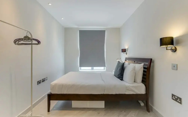 Spacious 1 Bed Near Tube in East London