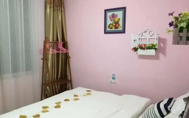 Zhaolvchang Holiday Hotel (Yangshuo County Kindergarten West Street)