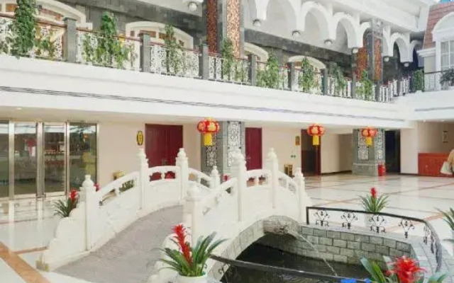 Tang Shan Hotel