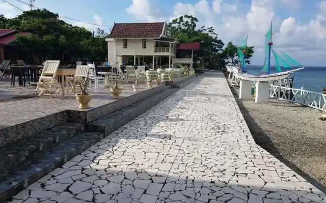 Hakuna Matata Resort