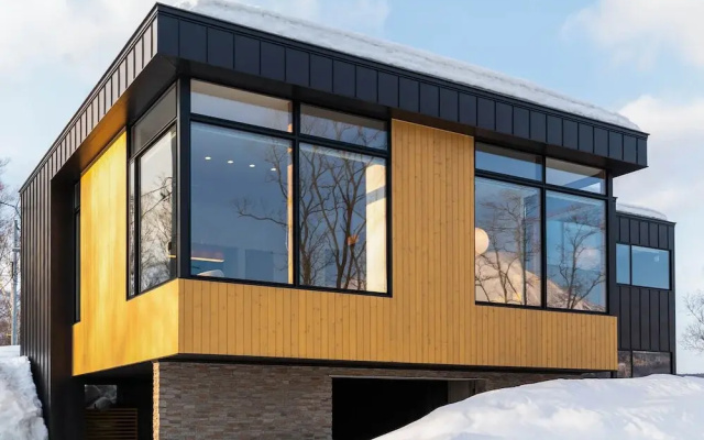 Aoyama Lodge