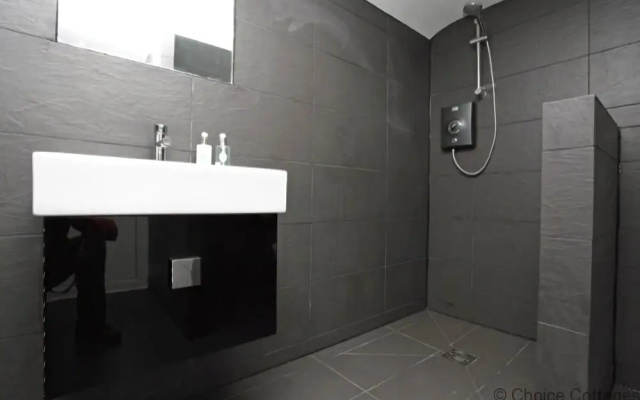 Croyde Stonesthrow 4 Bedrooms
