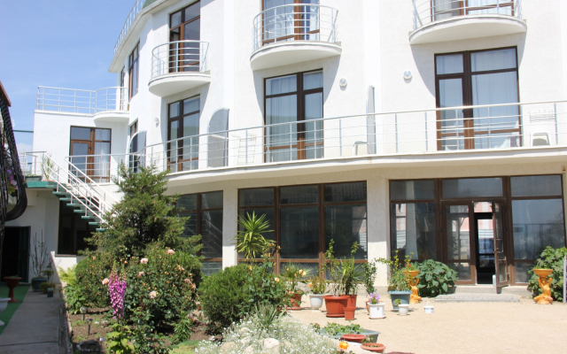 hotelImage
