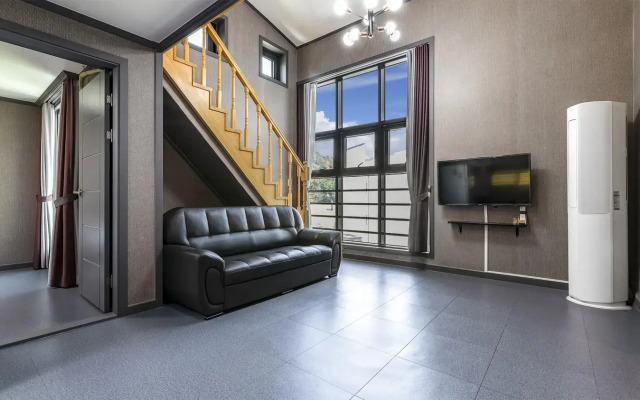 Samcheok Lamer Pension