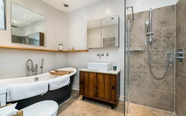 Stunning 3BD Flat With Garden in Shoreditch Zone 1