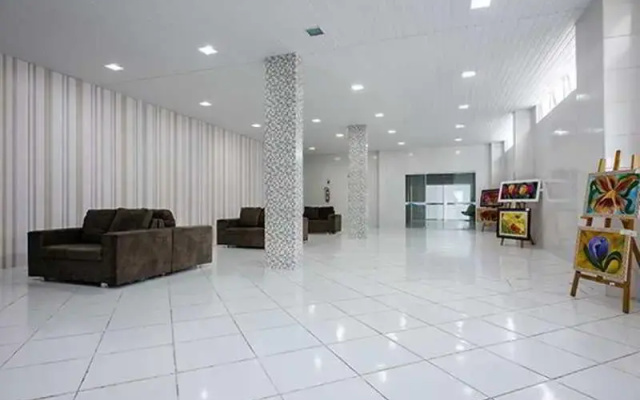 Riverside Hotels & Flats
