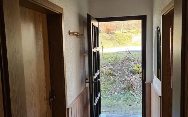 Spacious Apartment near Lake in Frankenau