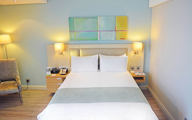 Holiday Inn Mauritius Mon Tresor by IHG