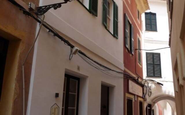 Отель HoMe Hotel Menorca Испания, Сьюдадела - отзывы, цены и фото номеров - забронировать отель HoMe Hotel Menorca онлайн вид на фасад