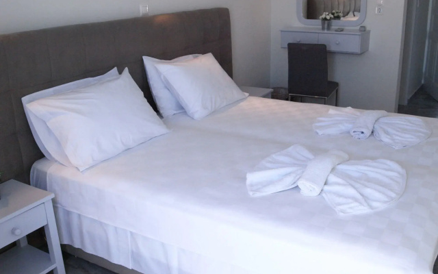Petradi Hotel