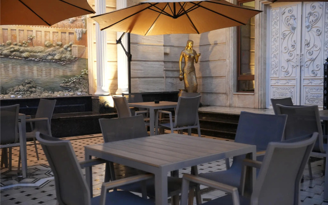 Restaurant · Batumi — photo 22