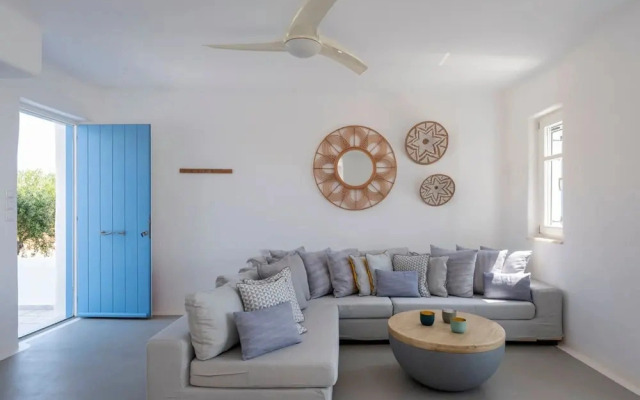 Seaside Paros Ambelas Villa 1