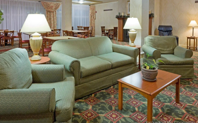 Holiday Inn Express Hotel & Suites Chester by IHG