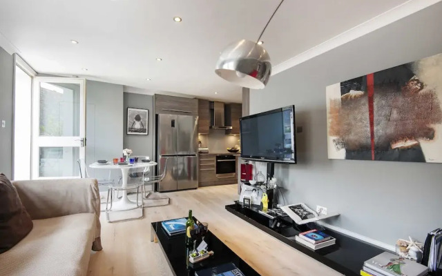 The Modern Gloucester Road Gem - FVE