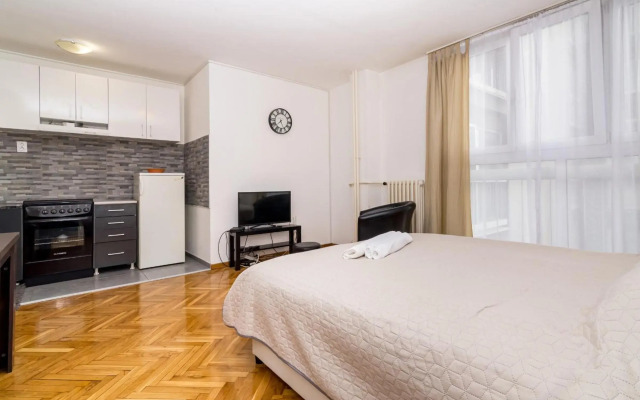 Apartman Pionir