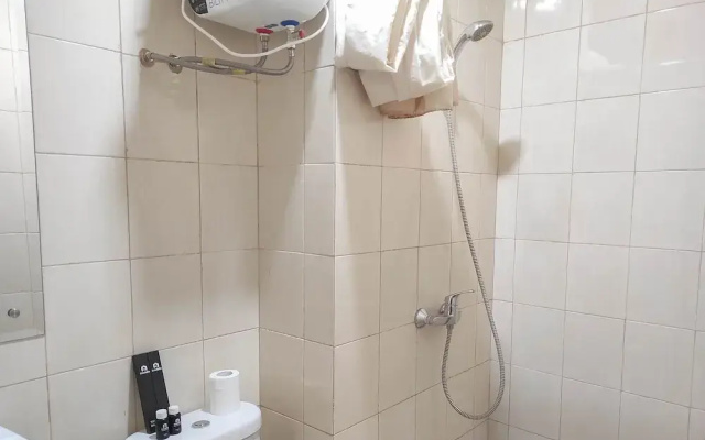 Comfort Studio at Vida View Makasar Apartment