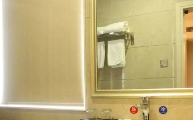 Mingxing Hotel