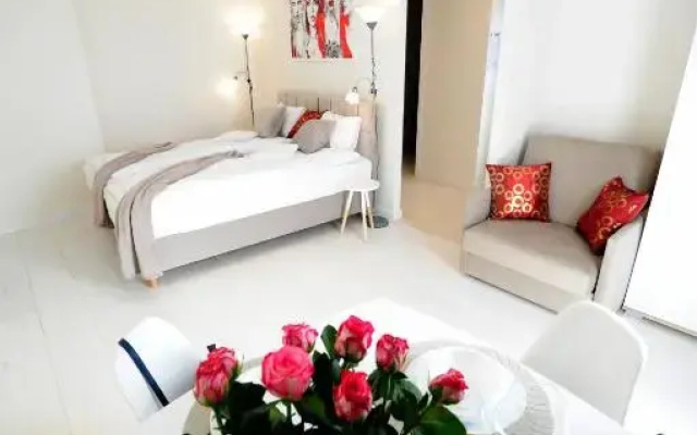 Romantic Sky Apartment- 15Th Floor